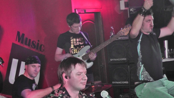 Ундервуд FM Club